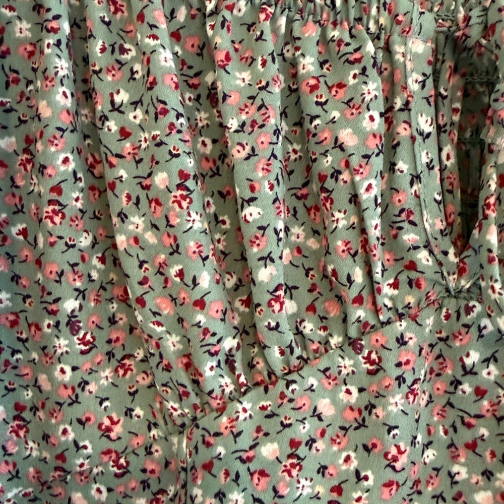 Sienna Sky Floral Long Sleeve Crop Top - Picture 2 of 6
